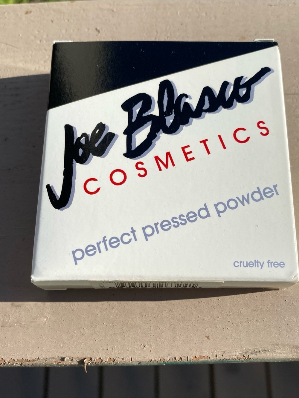 Joe Blasco Perfect Pressed Powder Light Finish 18g